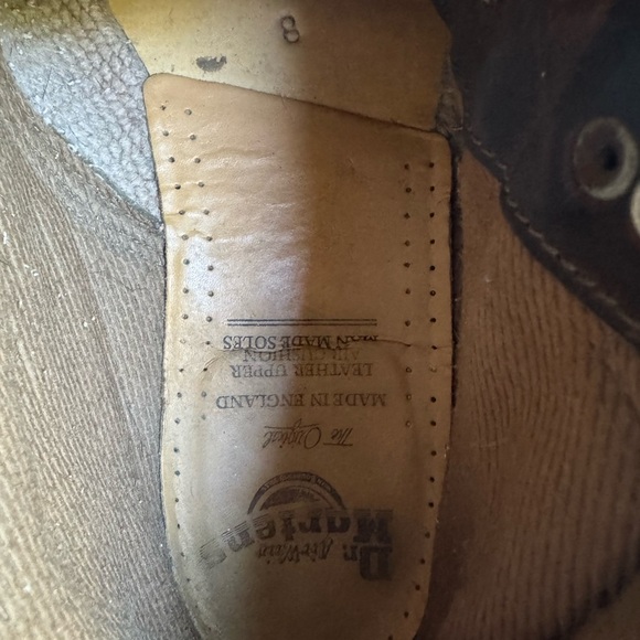 Vintage Dr. Martens Dark Brown Leather Men's Boots made in England - Picture 10 of 11